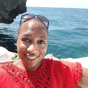 Meet your Posher, Sharron